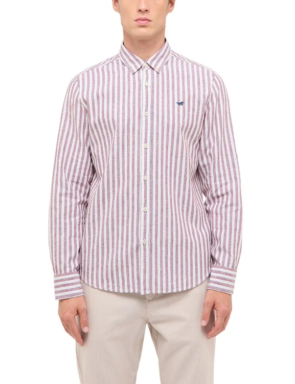 Koszula męska w paski Mustang Rawlins Red and Blue Stripe Regular - widok na modelu z przodu