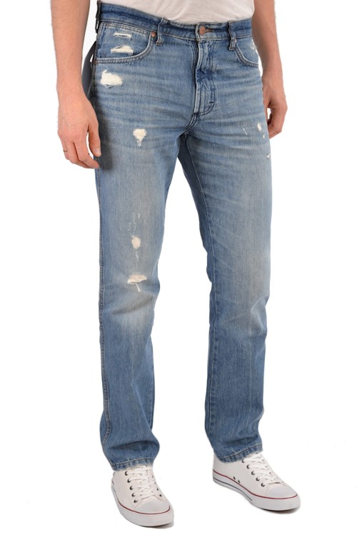 wrangler-greensboro-faded-blue-w15qy1306_1.JPG