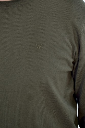 wrangler-crew-knit-rosin-green-2.JPG