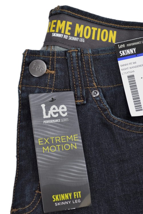 luke-rinse-granatowe-lee-skinny-night-wanderer-3.JPG