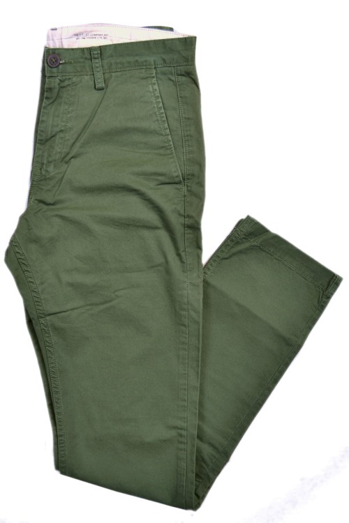 lee-slim-chino-L768CA67_2.JPG