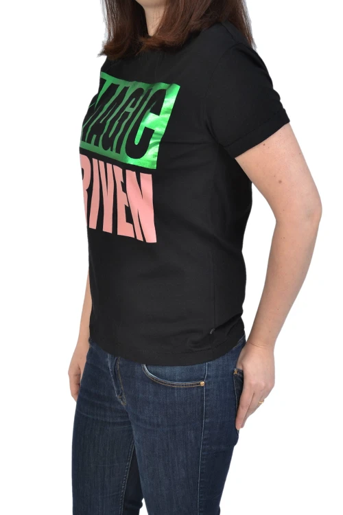Czarna-Koszulka-Damska-Lee-90'S-Graphic-Tee-Black-Regular-Fit_2.JPG
