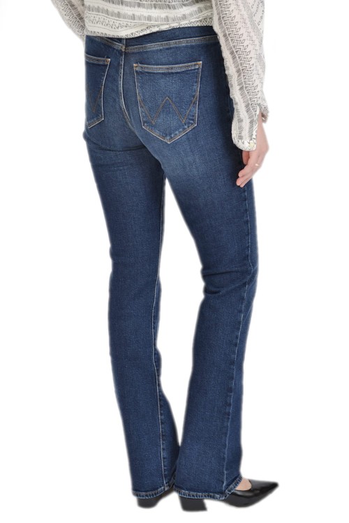 Wrangler Avery Authentic Blue jeansy damskie dzwony niebieskie - widok z tyłu