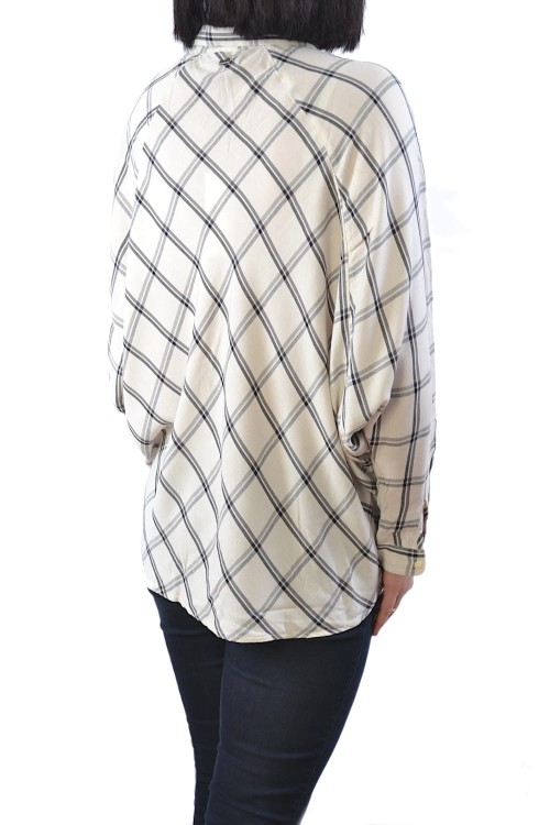 Wrangler Loose Shirt Ivory koszula damska cienka luźna - widok z tyłu
