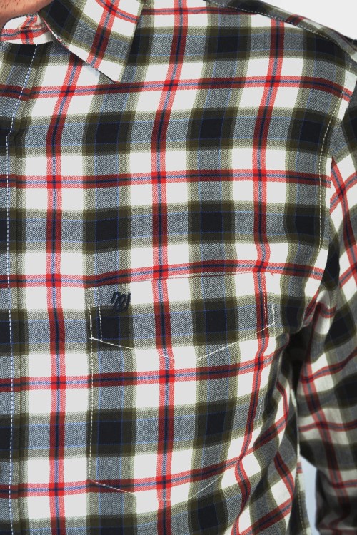 WRANGLER_LS_1PKT_SHIRT_OFF_WHITE_3.JPG