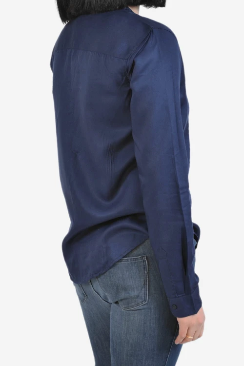 Lee Collarless Blouse Medieval Blue koszula damska granatowa regular - widok z boku