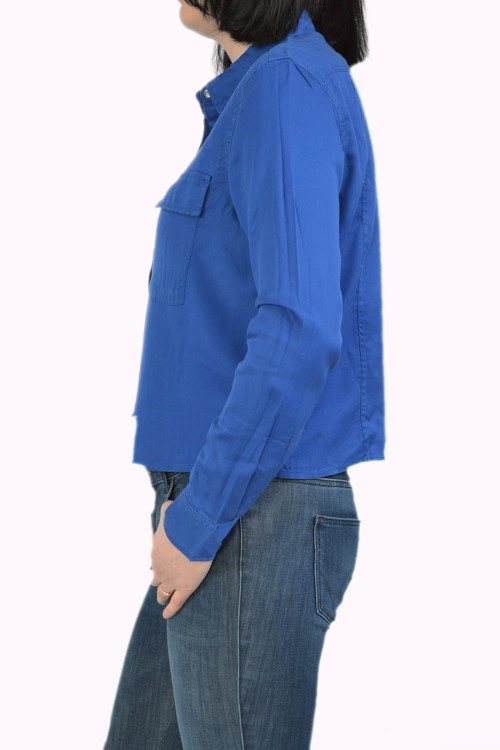 Wrangler L/S Cropped Utility Surf Blue Krótka Koszula Damska Niebieska - widok z boku