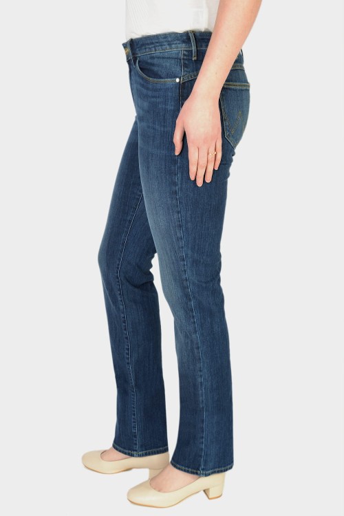Wrangler Sara Narrow Regular Waist Navy Sea jeansy damskie proste - widok z boku