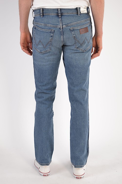 wrangler-texas-blue-sky_3.JPG