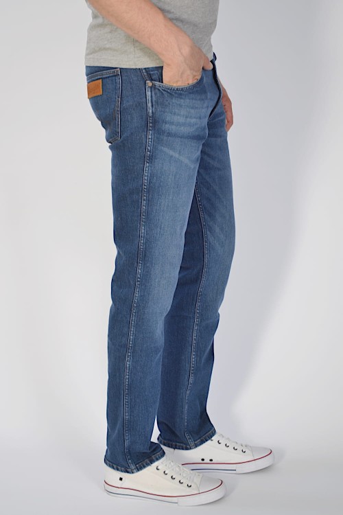 wrangler-greensboro-hard-edge-W15QU858J_2.JPG