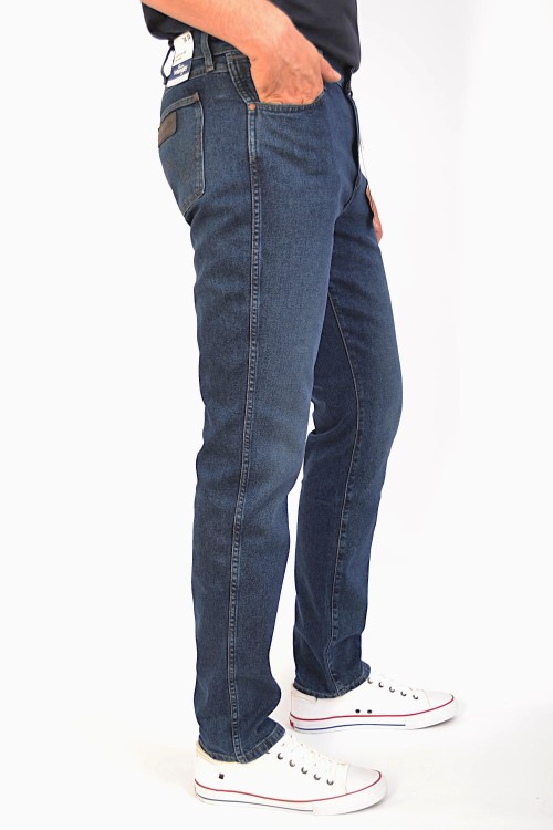 wrangler-larston-slim-the-rock-jeansy-męskie-zwężane_2.JPG