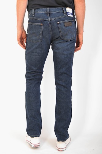 wrangler-larston-slim-the-rock-jeansy-męskie-zwężane_3.JPG