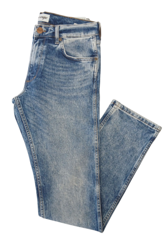 Wrangler Greensboro Regular Straight Spark Blue jeansy męskie proste - zbliżenie na nogawki