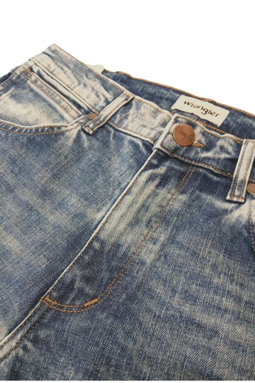 Wrangler Greensboro Regular Straight Spark Blue jeansy męskie proste - zbliżenie na guzik