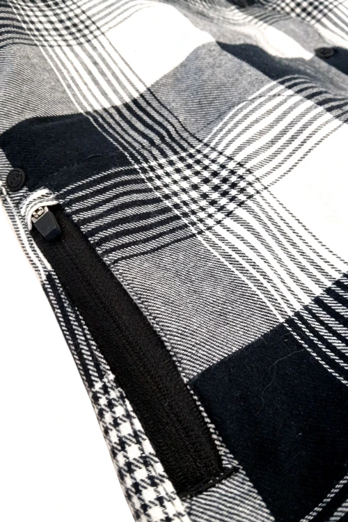 Koszula damska ocieplana w kratę Wrangler Thermal Lined Flannel Sugar Swizzle - zbliżenie na kieszeń